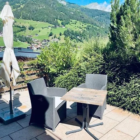 Mountainfloor Apartment *